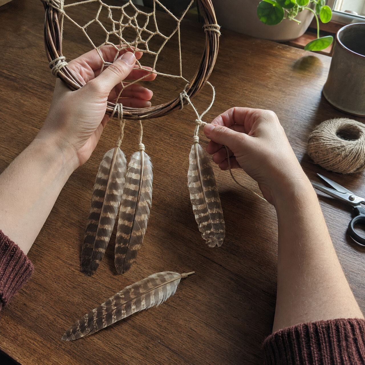 Authentische DIY Projekte mit echten Vogelfedern